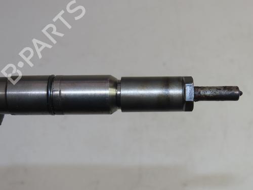 Inyector SKODA OCTAVIA II (1Z3) 1.6 TDI (105 hp) 32432430