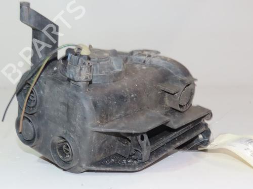 Used Right front fog light OPEL CORSA D (S07) 1.4 (L08, L68) (90 hp) 25981423