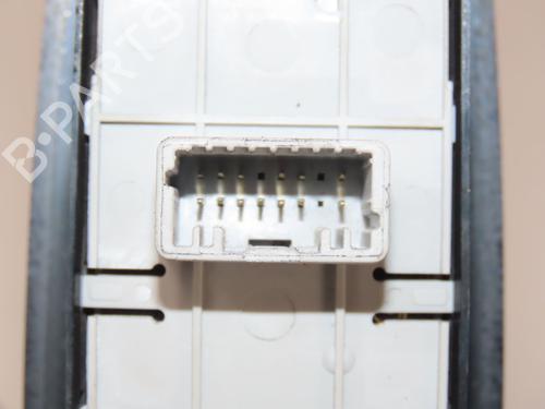 Used Left front window switch Left front window switch RENAULT GRAND SCÉNIC III (JZ0/1_) 1.9 dCi (JZ0J, JZ0N, JZ1K, JZ1S) (131 hp) 33444522 33444522