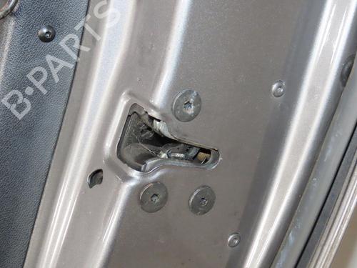 Used Right rear door RENAULT MEGANE III Grandtour (KZ0/1) 1.5 dCi (KZ09, KZ0D, KZ1G, KZ29, KZ14, KZ1W, KZ10, KZ1F,... (110 hp) 33008921