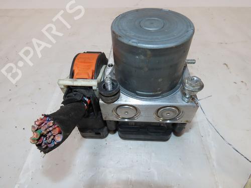 Used ABS pump PEUGEOT 308 II (LB_, LP_, LW_, LH_, L3_) 1.5 BlueHDi 130 (131 hp) 17995995
