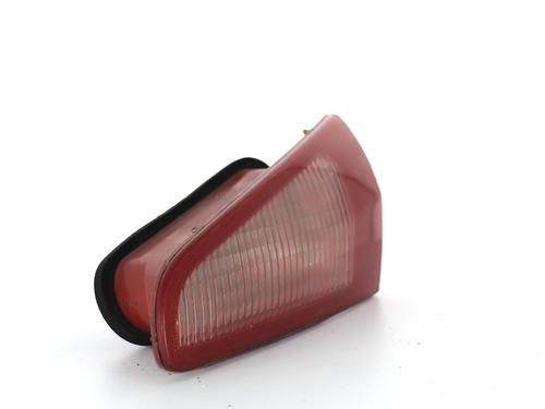 Feu de coffre droit Feu de coffre droit ALFA ROMEO 147 (937_) 1.9 JTDM 8V (937.AXD1A, 937.AXU1A, 937.BXU1A) (120 hp) 34529420 34529420
