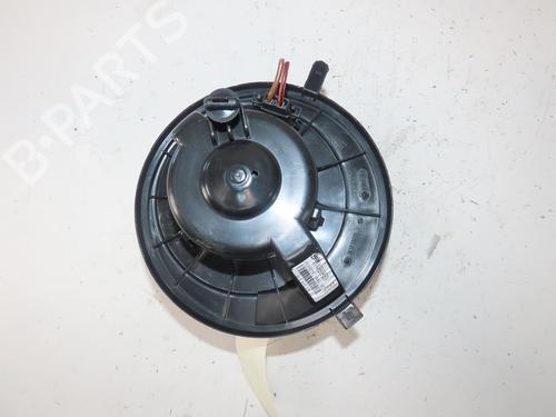 Used Heater blower motor Heater blower motor AUDI Q3 (8UB, 8UG) 2.0 TDI (150 hp) 40051640 40051640