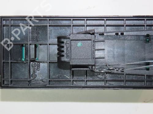 Pulsantiera anteriore sinistra AUDI A6 C7 (4G2, 4GC) 3.0 TDI quattro (245 hp) 31302474