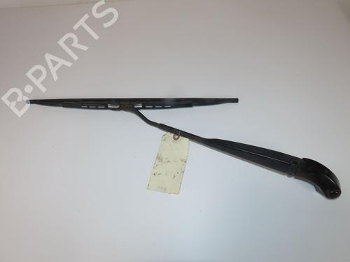 Used Front windshield wiper arm MINI MINI CLUBMAN (R55) Cooper D (109 hp) 14901102