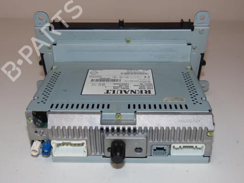 Bilradio RENAULT CLIO IV (BH_) 1.5 dCi 90 (90 hp) 24945474