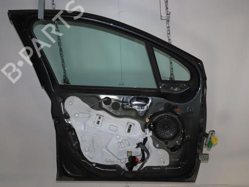 Used Left front door PEUGEOT 208 I (CA_, CC_) 1.6 HDi (92 hp) 30955634