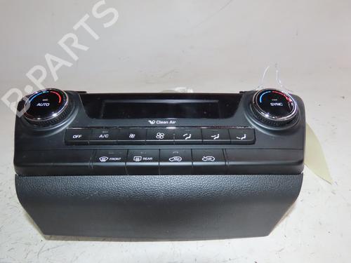 Used Climate control HYUNDAI TUCSON (TL, TLE) 1.7 CRDi (116 hp) 19391532