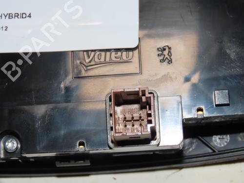 Used Climate control PEUGEOT 508 I (8D_) 2.0 HDi Hybrid4 AWC (200 hp) 23161260