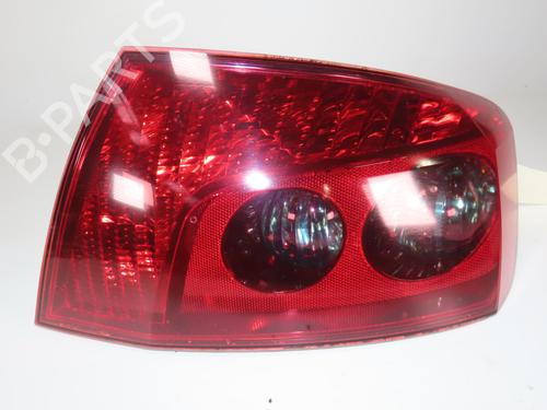 Right taillight PEUGEOT 407 (6D_) 1.6 HDi 110 (6D9HZC, 6D9HYC) | BP32376993C35