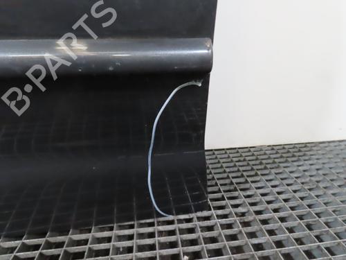 Used Left front door Left front door 23162862 23162862