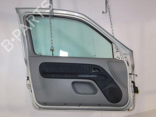 Used Left front door Left front door 38627860 38627860