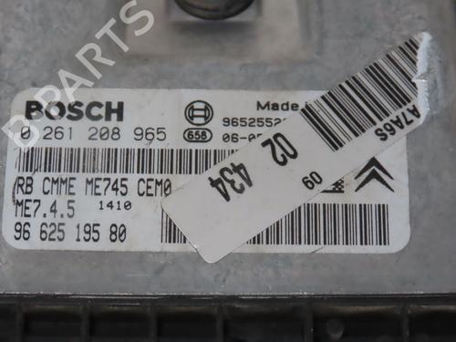 Used Engine control unit (ECU) PEUGEOT 207 (WA_, WC_) 1.6 16V (109 hp) 30117668
