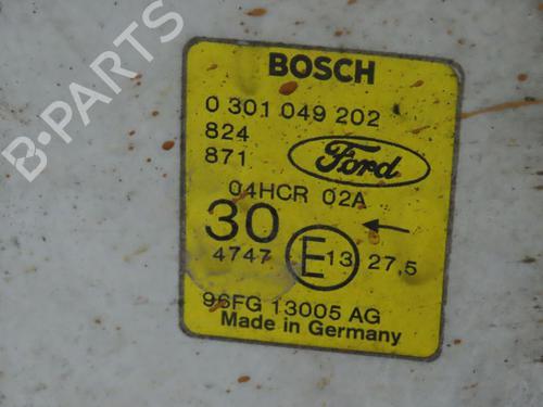 Used Right headlight FORD FIESTA IV (JA_, JB_) 1.3 i (60 hp) 28833576