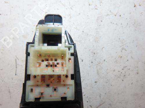 Used Left front window switch Left front window switch HYUNDAI i20 II (GB, IB) 1.2 (84 hp) 40111495 40111495