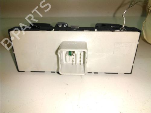 Used Left front window switch VW POLO V (6R1, 6C1) 1.4 TDI (90 hp) 12095942