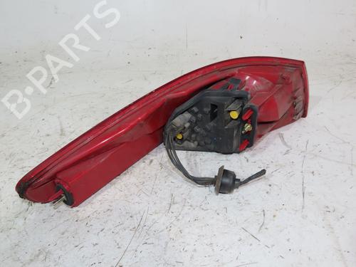 Højre baglygte PEUGEOT 607 (9D, 9U) 2.2 HDi (170 hp) 21800346