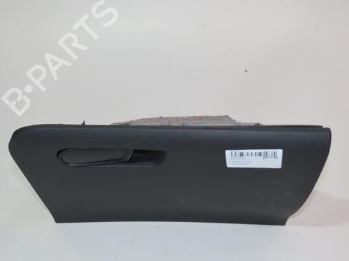 Boîte à gants CITROËN C4 II (NC_) 1.6 HDi 115 (114 hp) 18477474