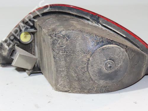 Used Rear fog light RENAULT CLIO III (BR0/1, CR0/1) 1.2 16V (BR02, BR0J, BR11, CR02, CR0J, CR11) (75 hp) 27510216