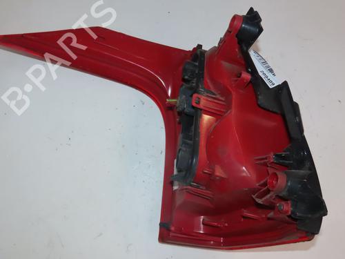 Used Right taillight PEUGEOT 5008 (0U_, 0E_) 1.6 HDi (114 hp) 26227931