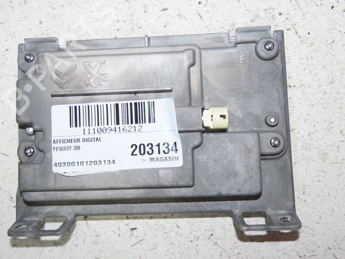 Used Display monitor Display monitor PEUGEOT 208 I (CA_, CC_) 1.2 PureTech 82 (82 hp) 24378772 24378772