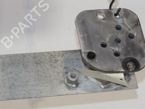 rear-bumper-reinforcement-peugeot-308-i-4a_-4c_-2007-2008-2009-2010-2011-2012-2013-2014-2015-2016-30140038 main image