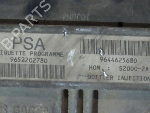 Engine control unit (ECU) PEUGEOT 206+ (2L_, 2M_) 1.4 i (2LKFWA, 2MKFWA) | BP29740126M57 