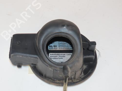 fuel-flap-vw-polo-iv-9n_-9a_-2001-2002-2003-2004-2005-2006-2007-2008-2009-2010-2011-2012-2013-2014-30522690 main image