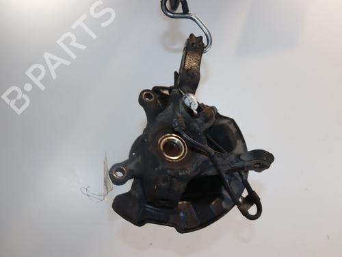 Used Right front steering knuckle Right front steering knuckle SUZUKI SWIFT III (MZ, EZ) 1.3 DDiS (RS413D) (75 hp) 40484382 40484382