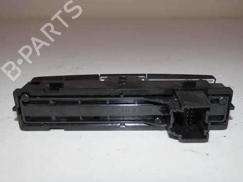 warning-switch-opel-astra-j-p10-2009-2010-2011-2012-2013-2014-2015-2016-27812357 main image