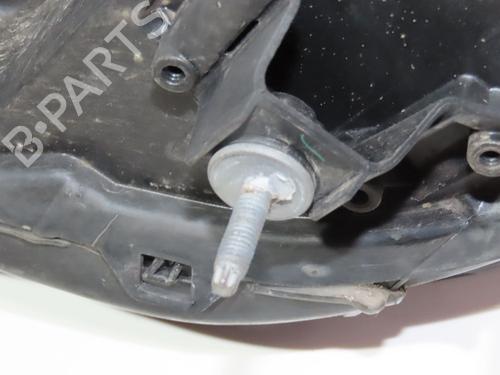 Faro derecho OPEL CORSA F (P2JO) 1.2 (68) (101 hp) 30556564