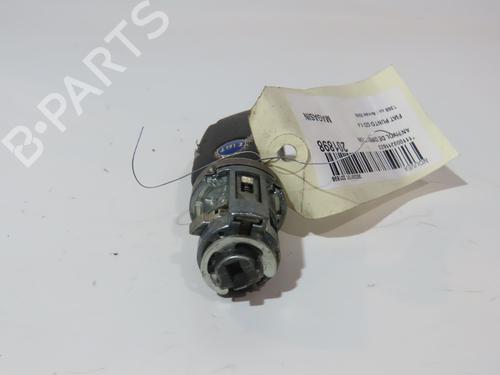 Used Ignition barrel FIAT GRANDE PUNTO (199_) 1.4 (199AXB11, 199AXB1A, 199BXB1A, 199AXL1A) (77 hp) 17473136