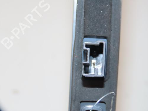 Troisième feu stop PEUGEOT 308 II (LB_, LP_, LW_, LH_, L3_) 1.6 HDi / BlueHDi 115 (115 hp) 31911917