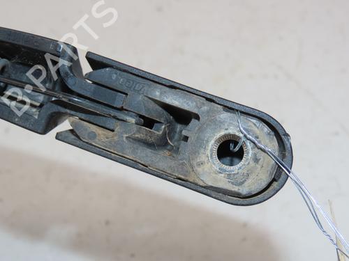 Used Rear windshield wiper arm Rear windshield wiper arm 37277083 37277083