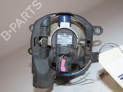 Right front fog light TOYOTA YARIS (_P13_) 1.4 D (NLP130_, NLP130) | BP30955679C31