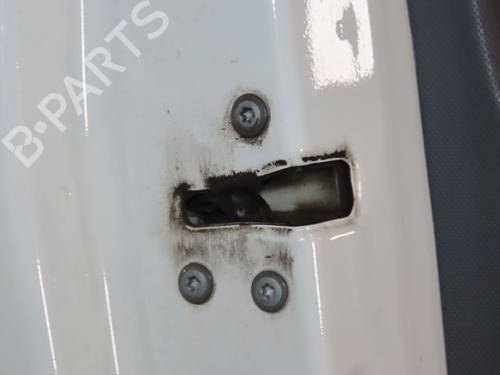 Used Left front door Left front door 37276894 37276894