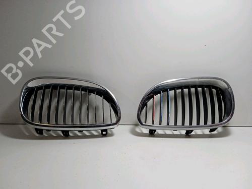 Used Grille BMW 5 (E60) 525 d (163 hp) 10045497