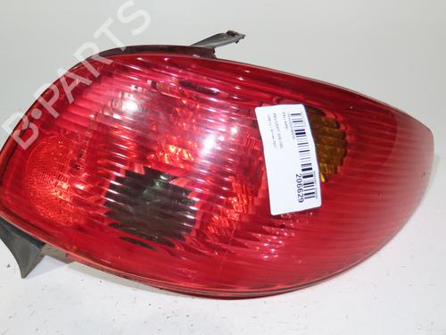 Right taillight PEUGEOT 206+ (2L_, 2M_) 1.4 HDi eco 70 | BP23165083C35 
