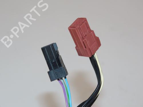 Used Right mirror PEUGEOT 208 I (CA_, CC_) 1.2 VTI 82 (82 hp) 30768003