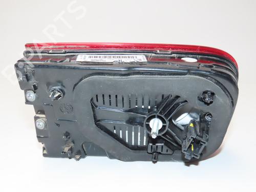 Right tailgate light CITROËN C4 CACTUS 1.5 BlueHDi 120 | BP9032887C80