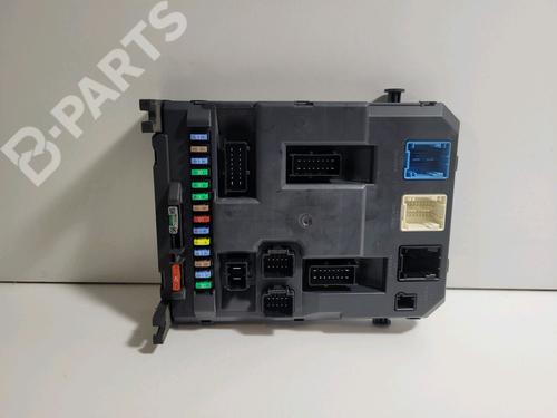 Used Fuse box CITROËN C3 II (SC_) 1.4 (73 hp) 9389794