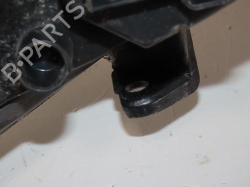 Phare gauche TOYOTA YARIS (_P9_) 1.4 D-4D (NLP90_, NLP90R) (90 hp) 32038538