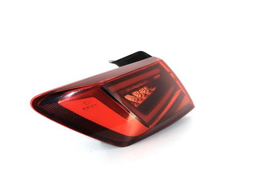 Used Left taillight SEAT LEON (5F1) 1.4 TSI (125 hp) 32038555