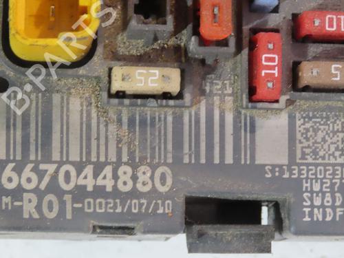 Fuse box CITROËN C4 Grand Picasso I (UA_) 1.6 HDi | BP29046522E1 