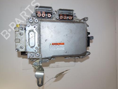 Used Inverter/Converter TOYOTA RAV 4 IV (_A4_) 2.5 Hybrid (AVA42_) (197 hp) 30291801