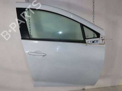Used Right front door RENAULT ZOE (BFM_) ZOE (92 hp) 26227864