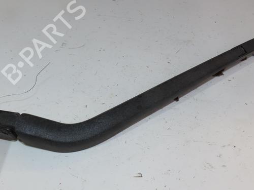 Used Front windshield wiper arm TOYOTA AURIS (_E15_) 1.6 (ZRE151_, ZRE151R) (124 hp) 28285390