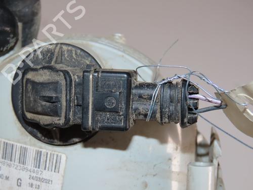 rear-fog-light-renault-kangoo-grand-kangoo-ii-kw01_-2008-30652095 main image