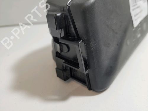 Used Fuse box VW POLO VI (AW1, BZ1, AE1) 1.6 TDI (80 hp) 9457368