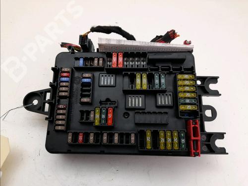 Fuse box BMW 3 Gran Turismo (F34) 320 d xDrive (184 hp) 11239217